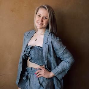 Meet your Posher, Ellen